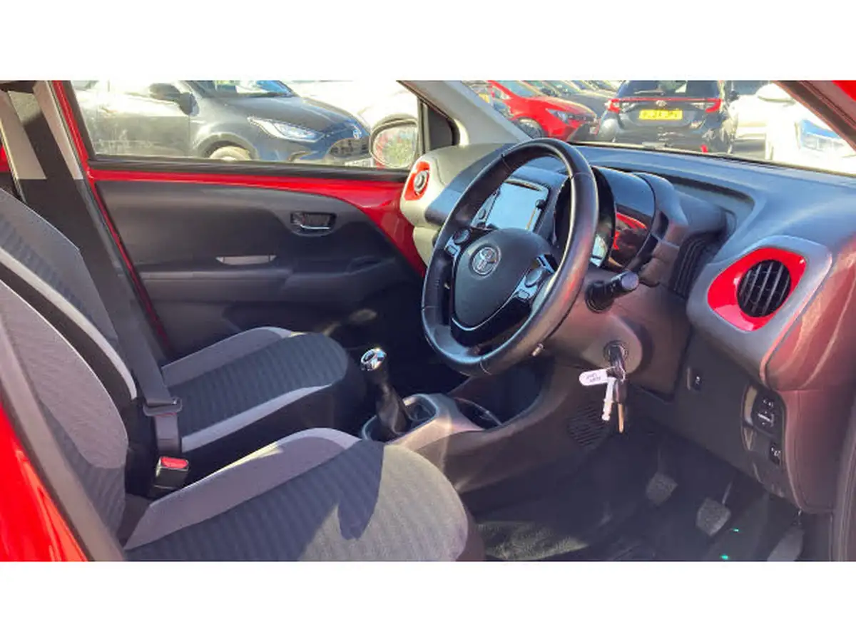 2019-toyota-aygo-10-vvt-i-x-trend-big-10