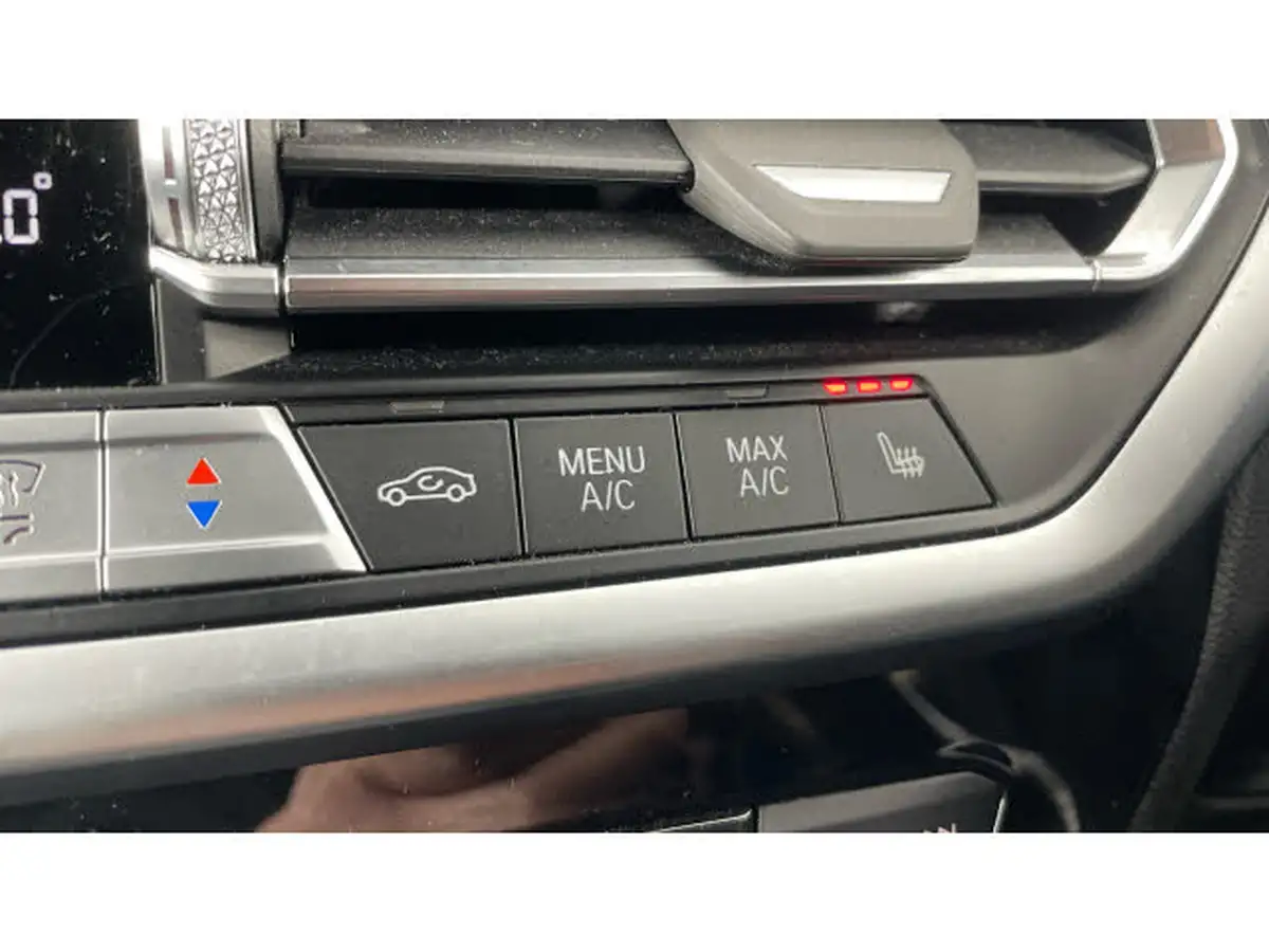 2022-bmw-x4-30td-m40d-big-59