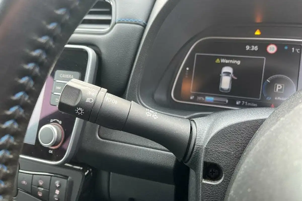 2021-nissan-leaf-e-e-tekna-spare-wheel-big-13