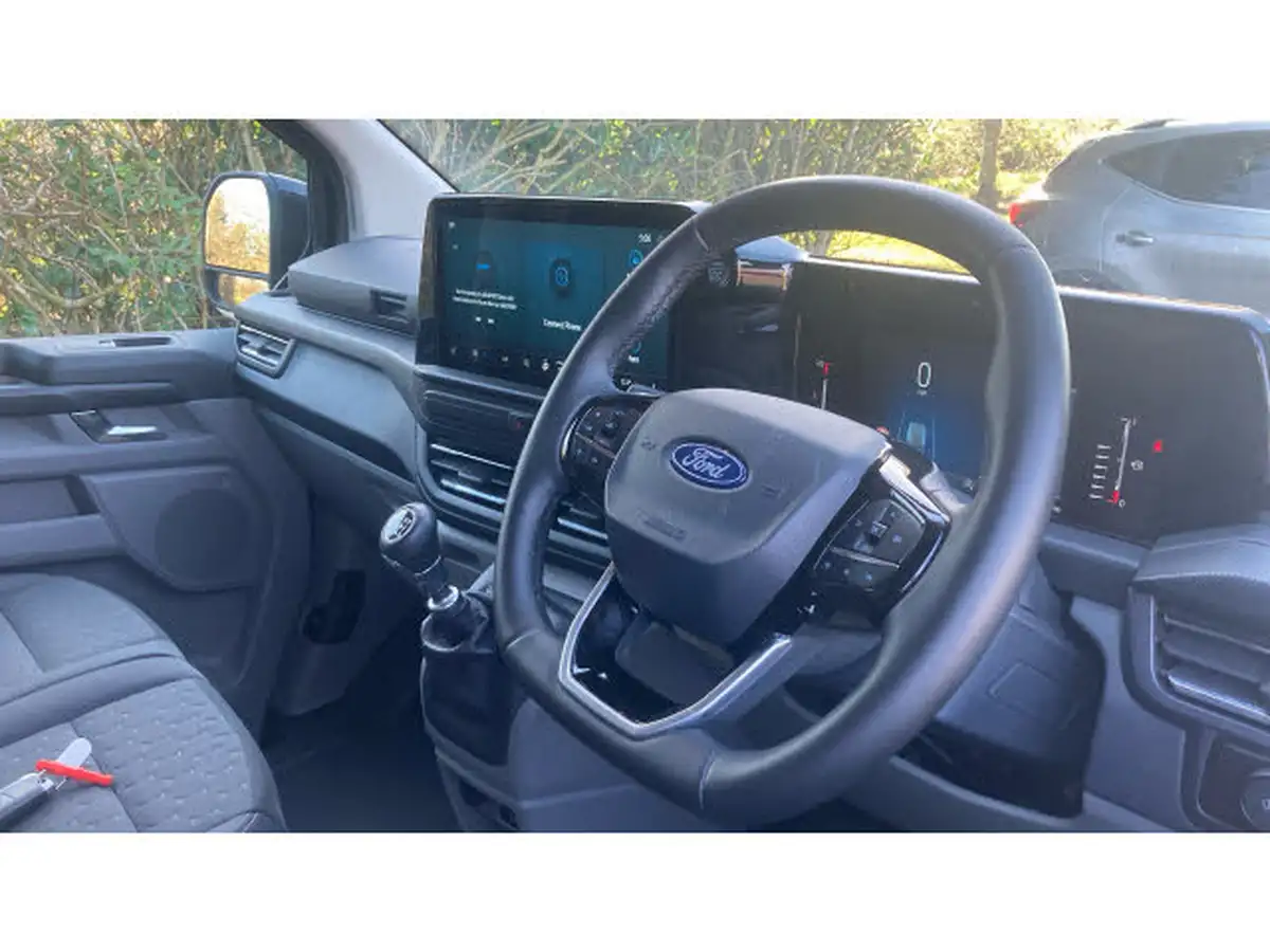 2023-ford-transit-custom-20tdci-280-l1h1-limited-136pseu6e-panel-van-1996cc-big-15