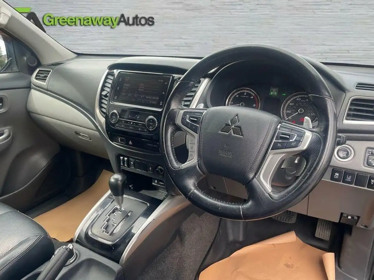 2019-mitsubishi-l200-24di-d-warrior-eu6b-auto-big-23