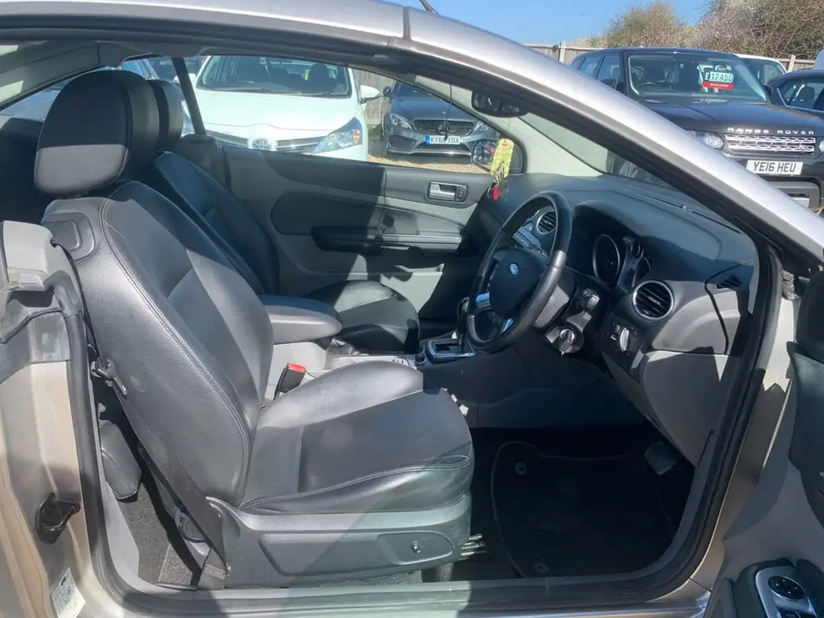 2008-ford-focus-cc-20-cc-3-auto-big-17