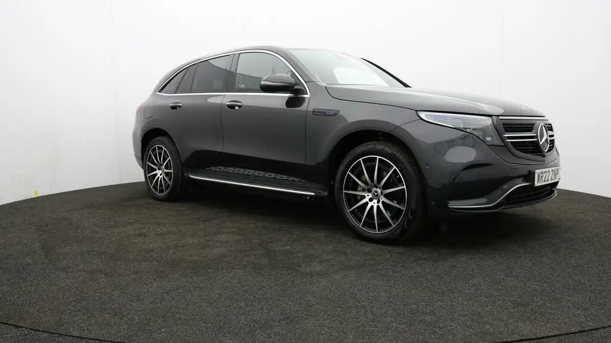 2022-mercedes-benz-eqc-e-eqc-400-amg-line-big-39