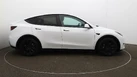 2022-tesla-model-y-e-long-range-small-40