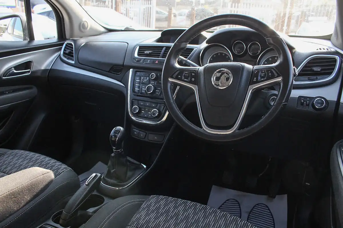 2015-vauxhall-mokka-14i-16v-turbo-exclusiv-4x4-ss-big-14