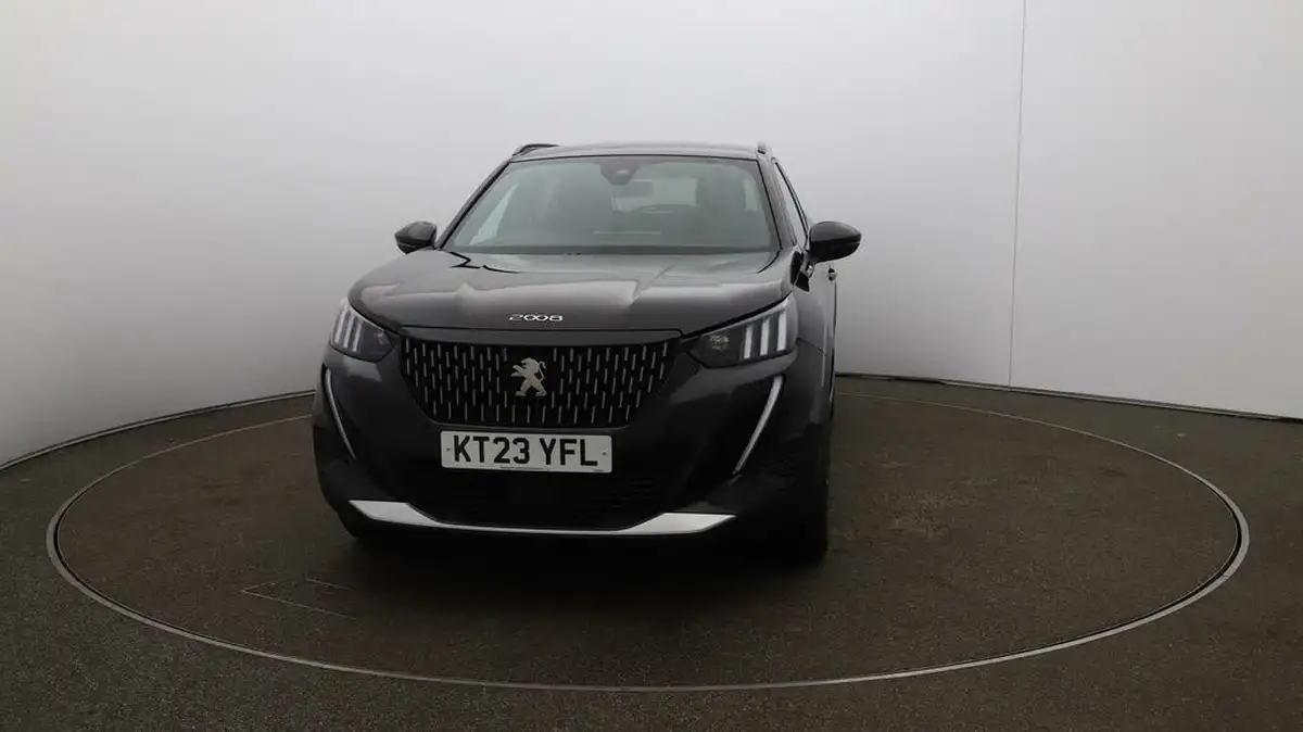 2023-peugeot-2008-suv-12-puretech-gt-130ps-hatchback-eat8-big-30