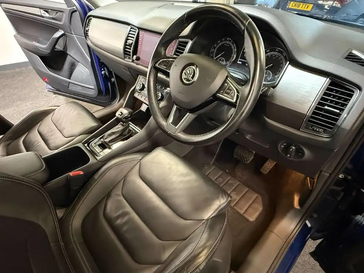 2017-skoda-kodiaq-20tdi-se-technology-5-seatsss-dsg-big-15