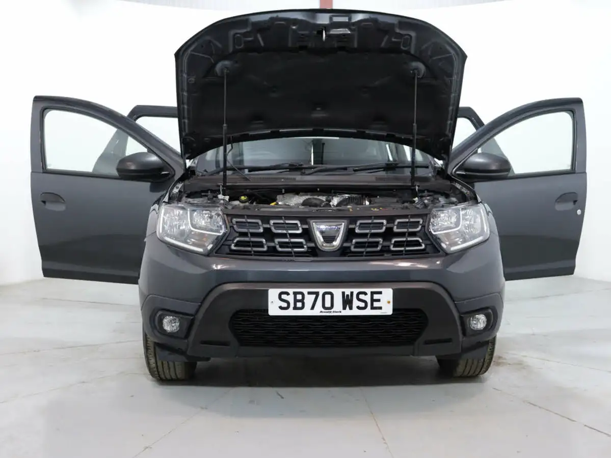 2021-dacia-duster-10-tce-essential-100bhp-ss-station-wagon-5d-big-40