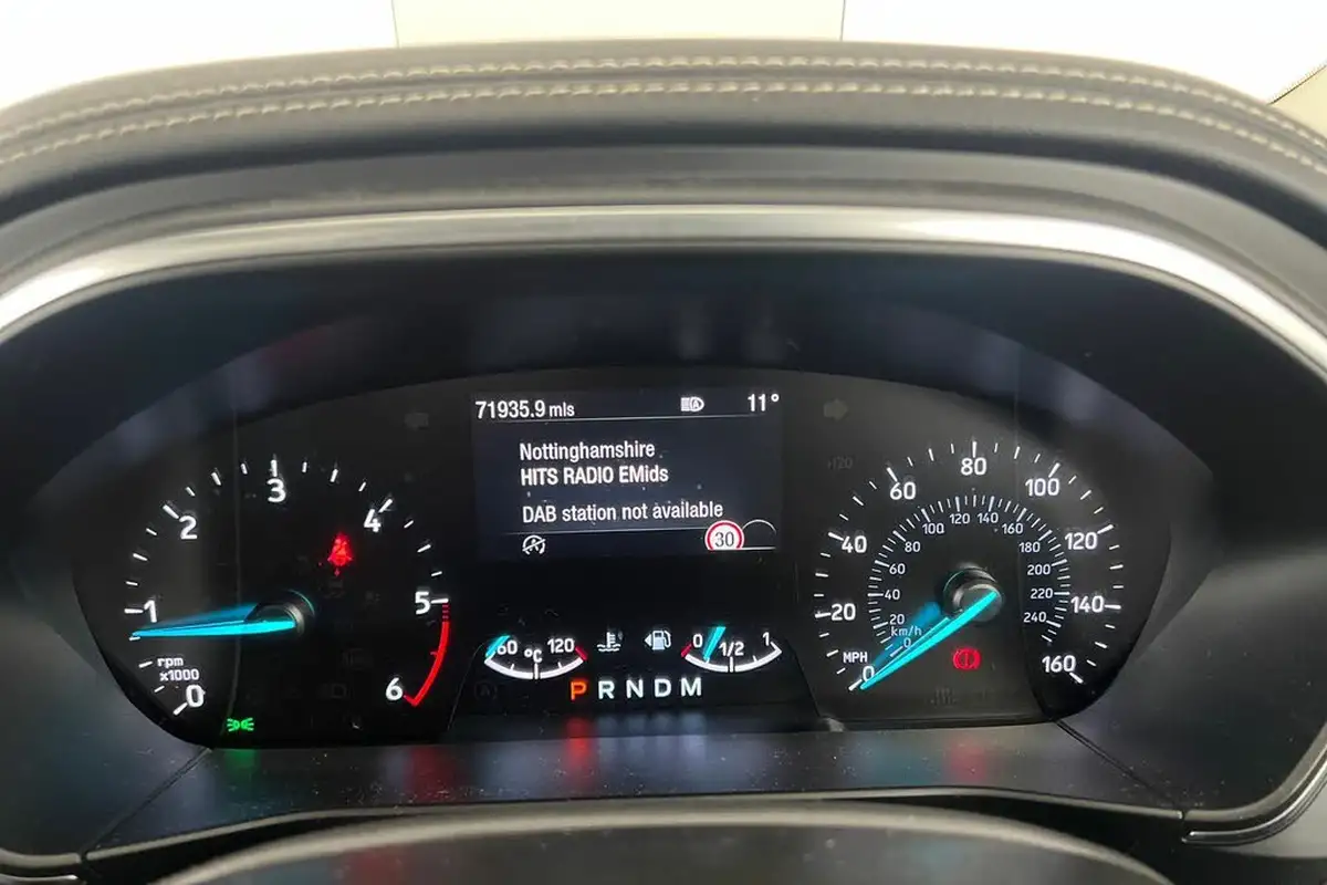 2019-ford-focus-20-vignale-hatchback-auto-big-6