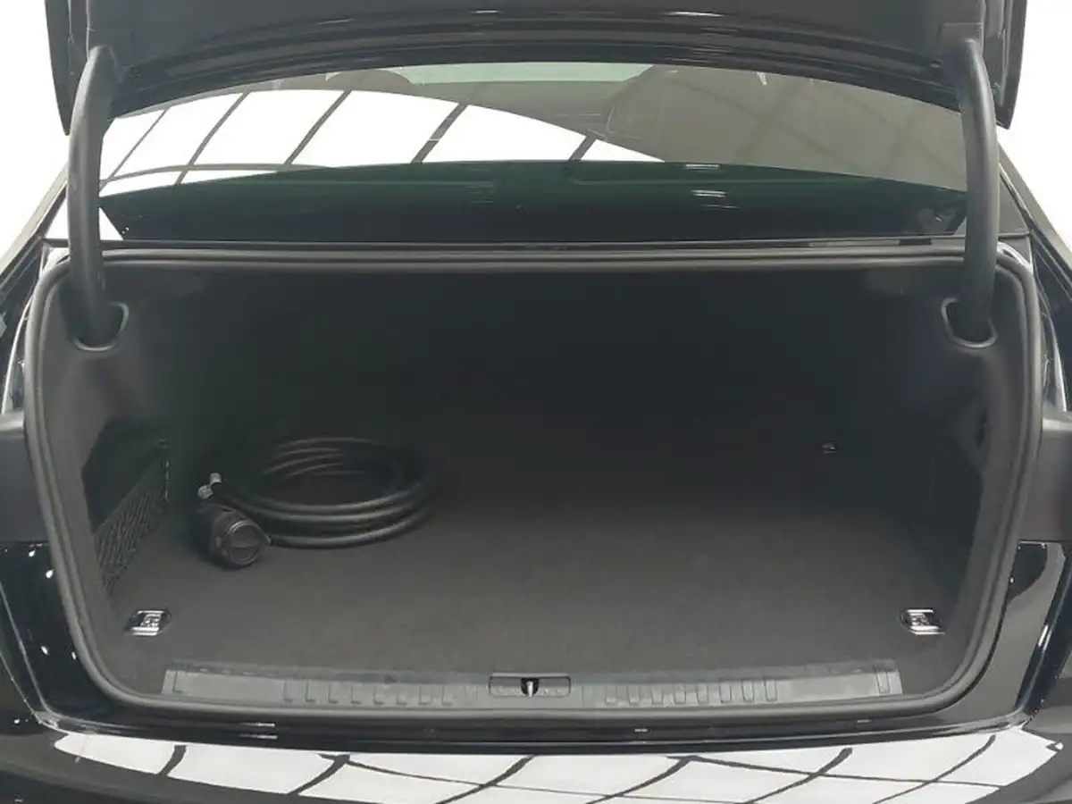 2020-audi-a6-saloon-20-50-tfsi-e-s-line-big-7