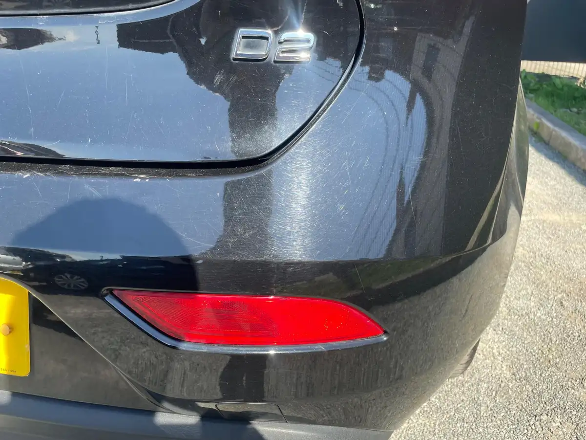 2015-volvo-v40-20td-d2-se-big-69
