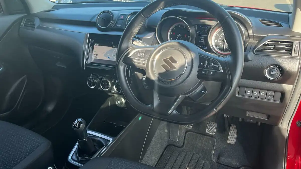 2021-suzuki-swift-12-dualjet-sz5-big-35