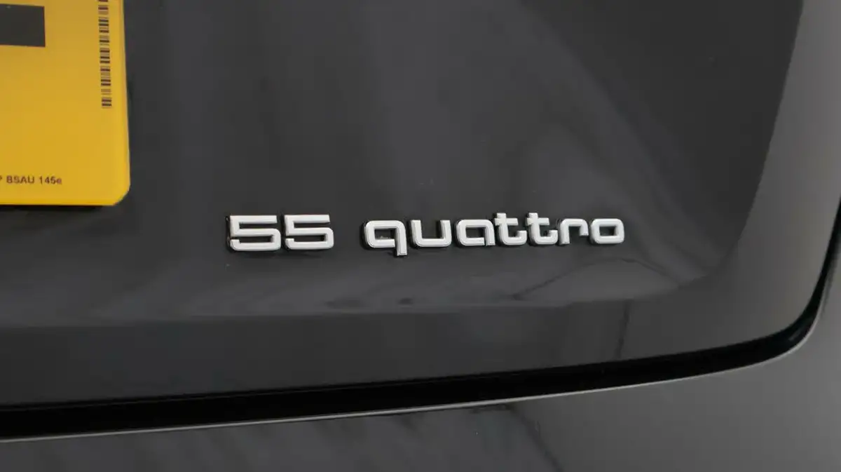 2023-audi-e-tron-55e-s-line-sportback-big-23