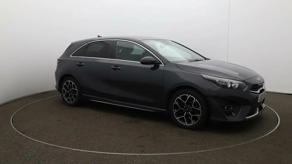 2022-kia-ceed-15-t-gdi-gt-line-big-37