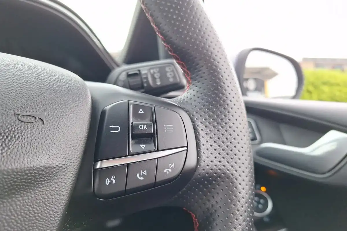 2021-ford-fiesta-10t-st-line-edition-95ps-3d-big-32