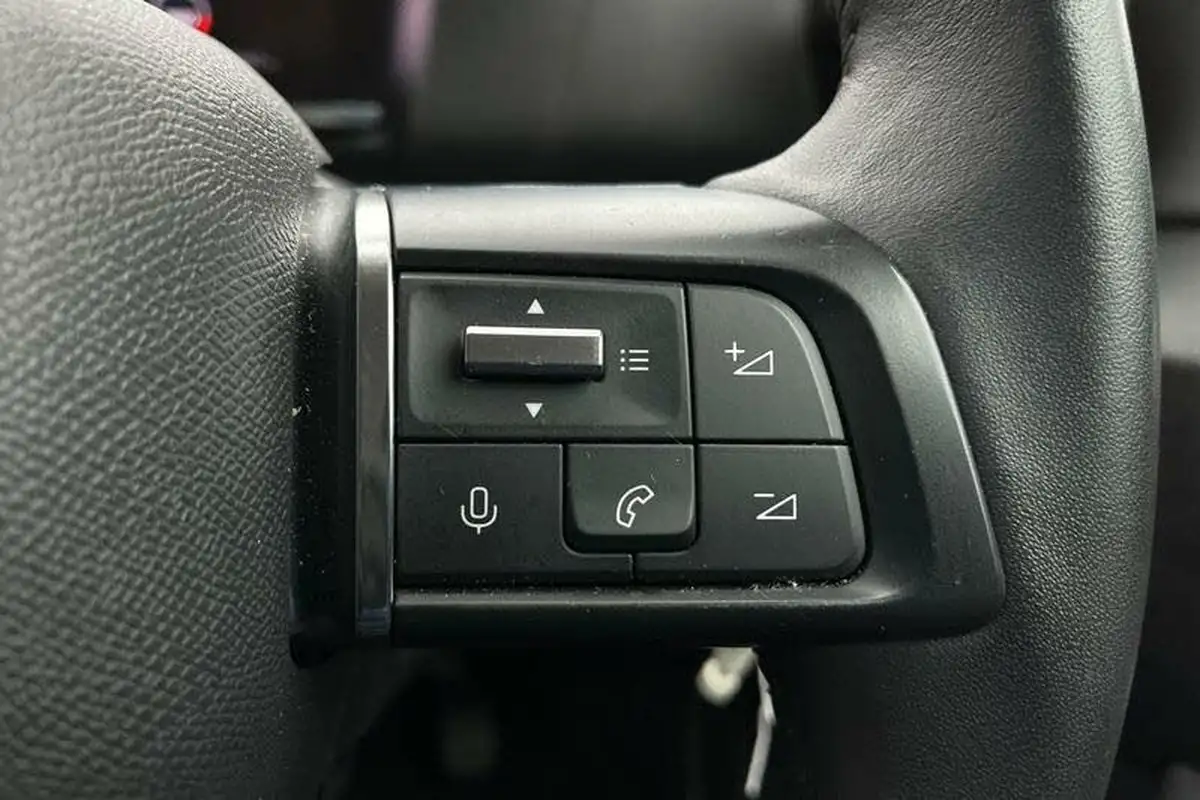 2022-citroen-c4-big-22