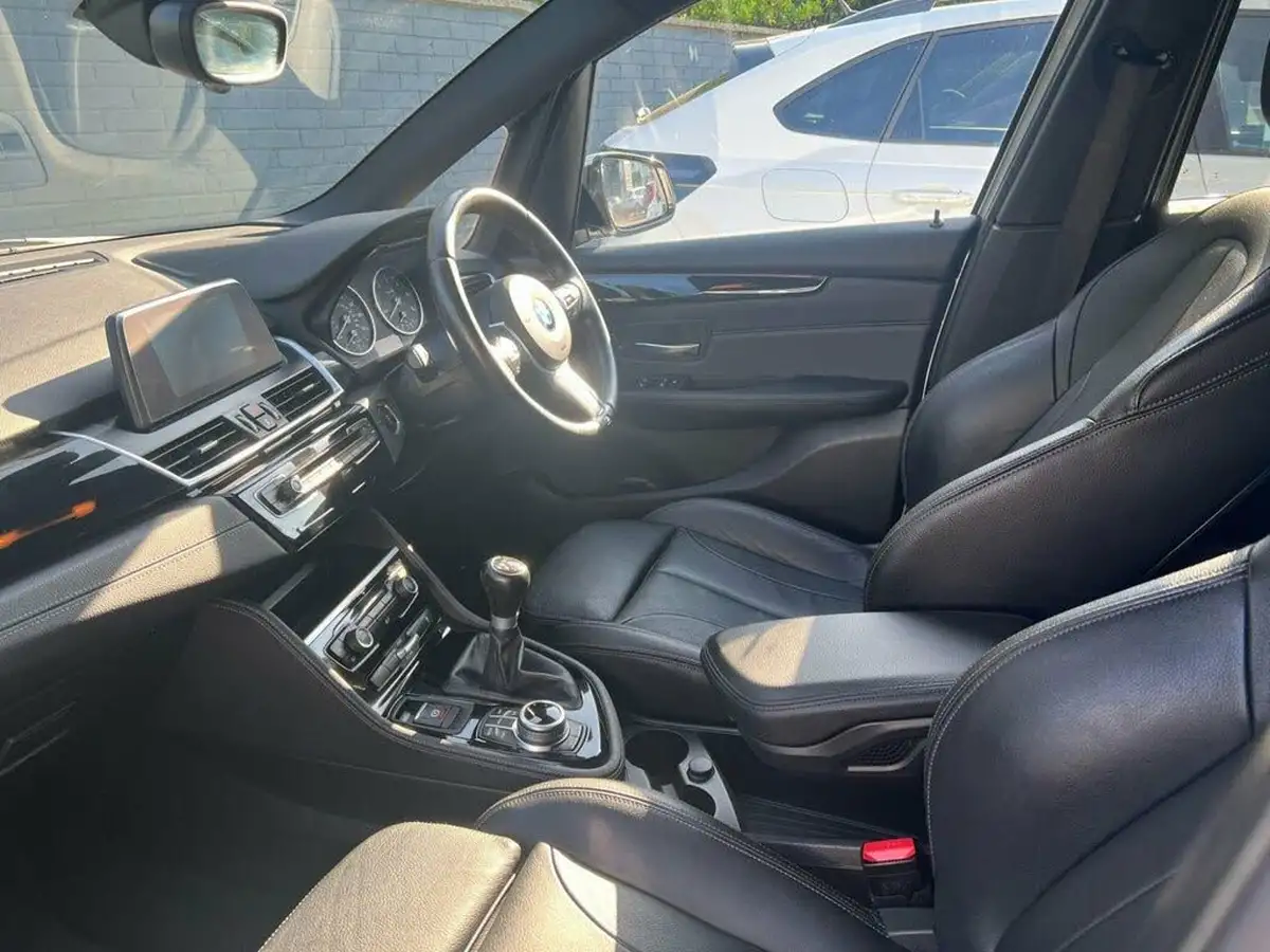 2017-bmw-2-series-20td-218d-sport-active-tourer-5d-big-3