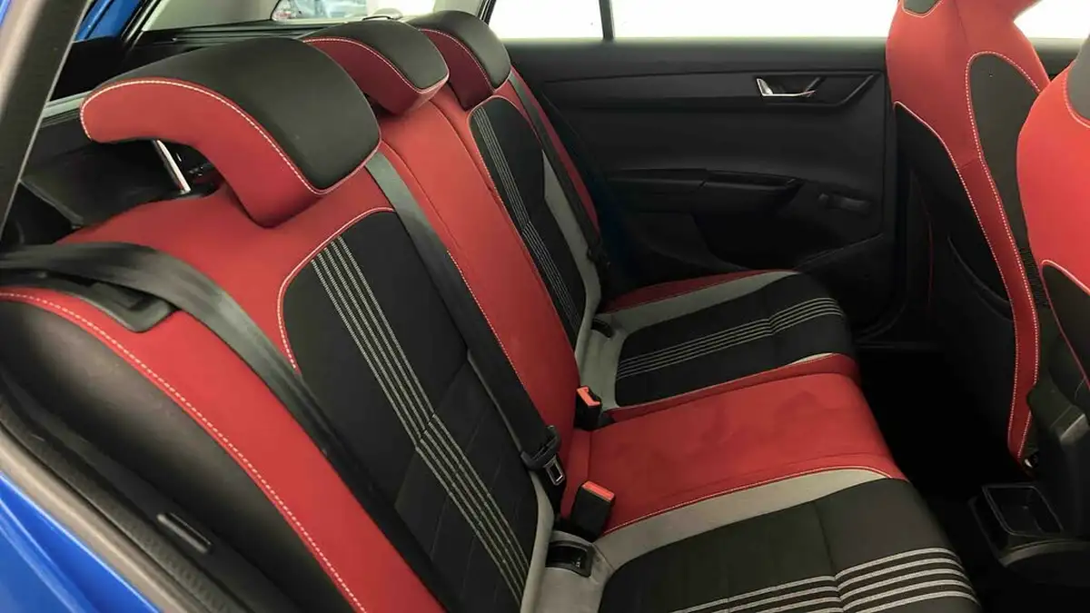 2018-skoda-fabia-10-tsi-monte-carlo-109ps-ss-estate-big-12