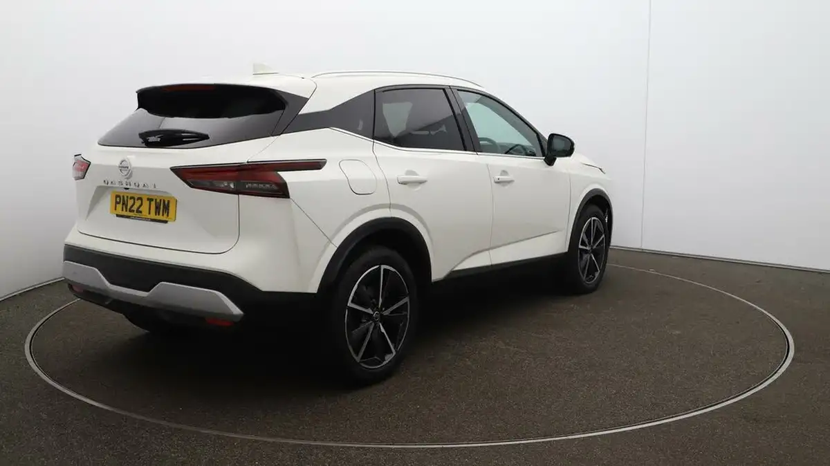 2022-nissan-qashqai-13-dig-t-tekna-158ps-xtronic-big-7
