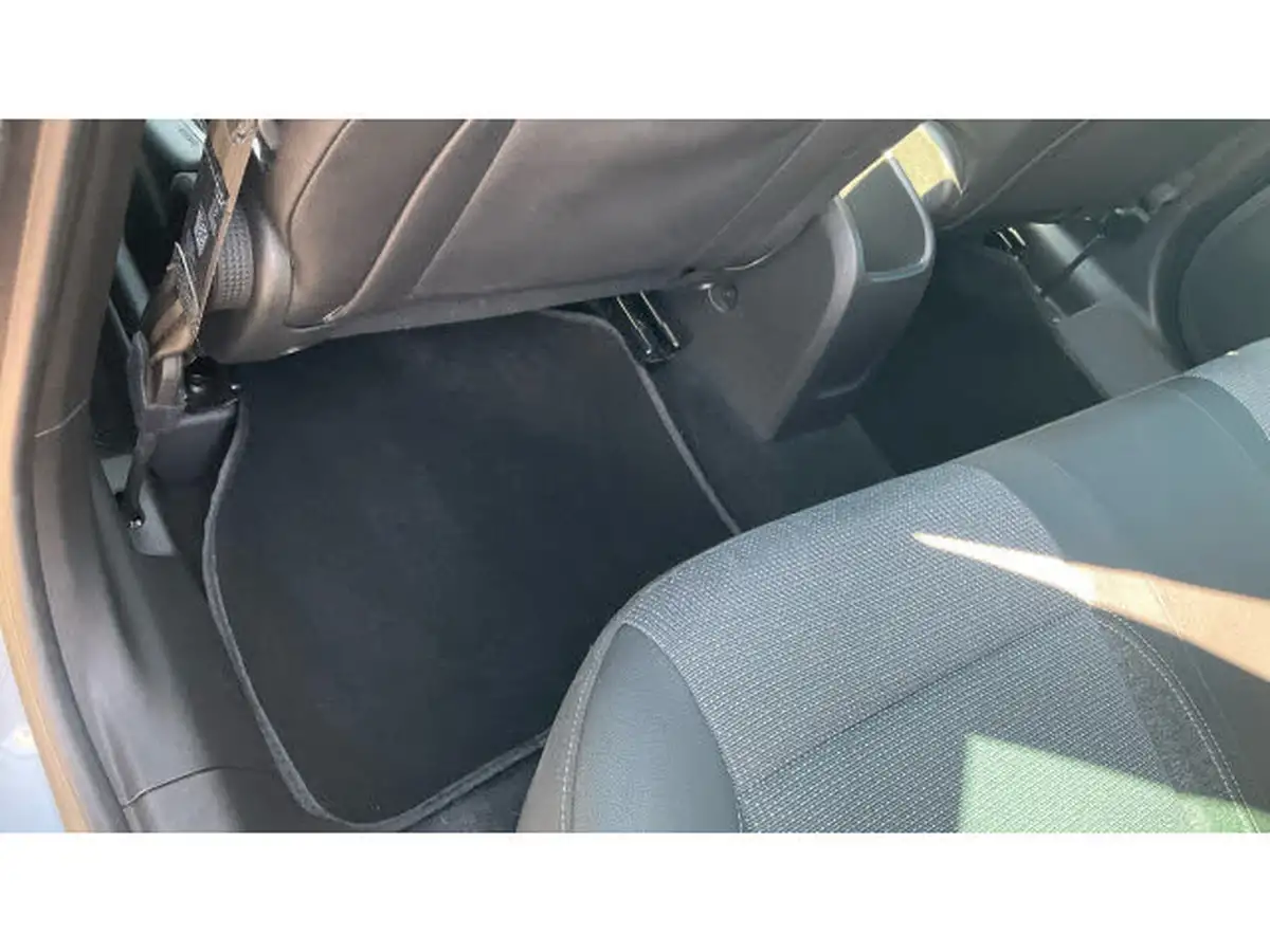 2021-vauxhall-crossland-12-elite-nav-130ps-auto-big-33