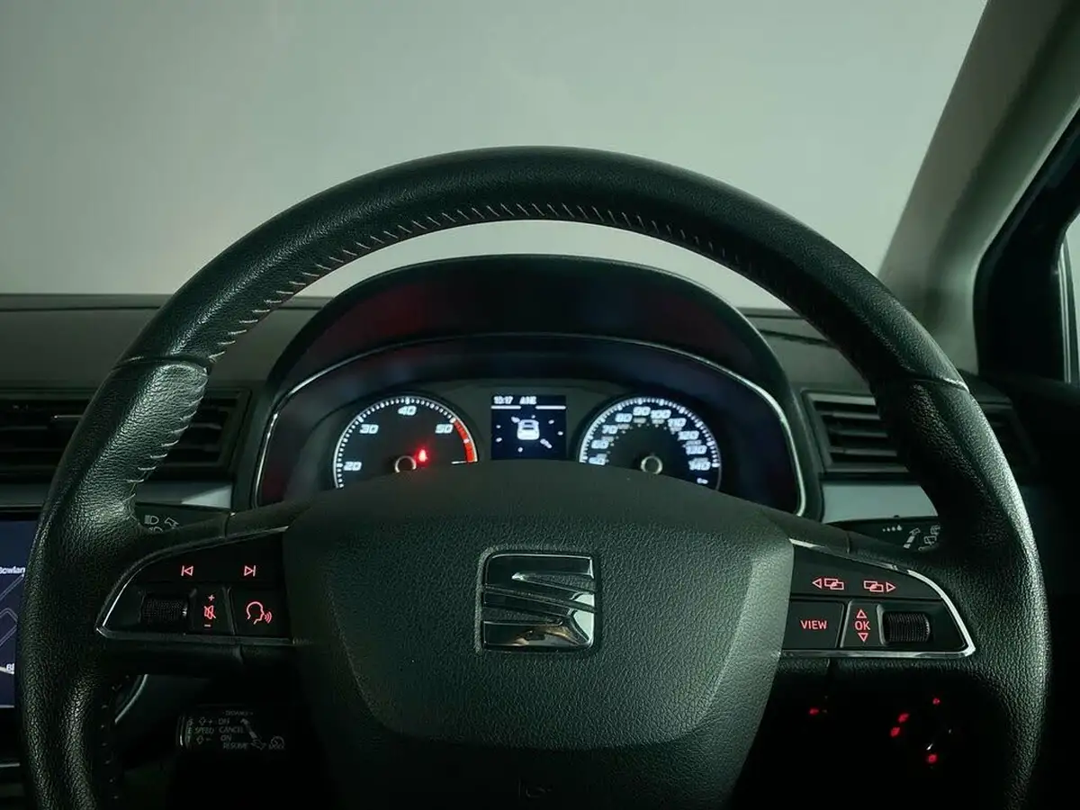 2019-seat-arona-16tdi-se-technology-lux-115ps-ss-big-21