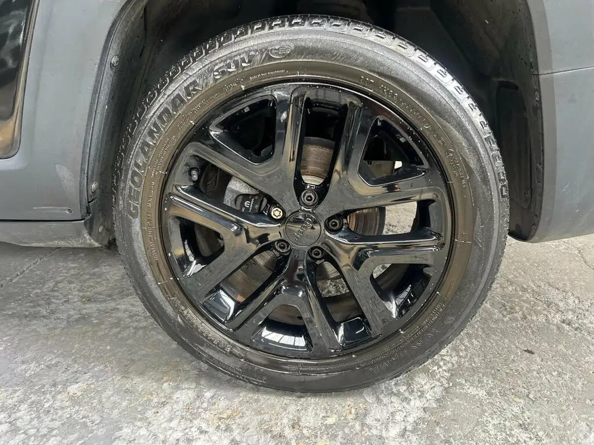 2020-jeep-renegade-10-gse-night-eagle-big-22