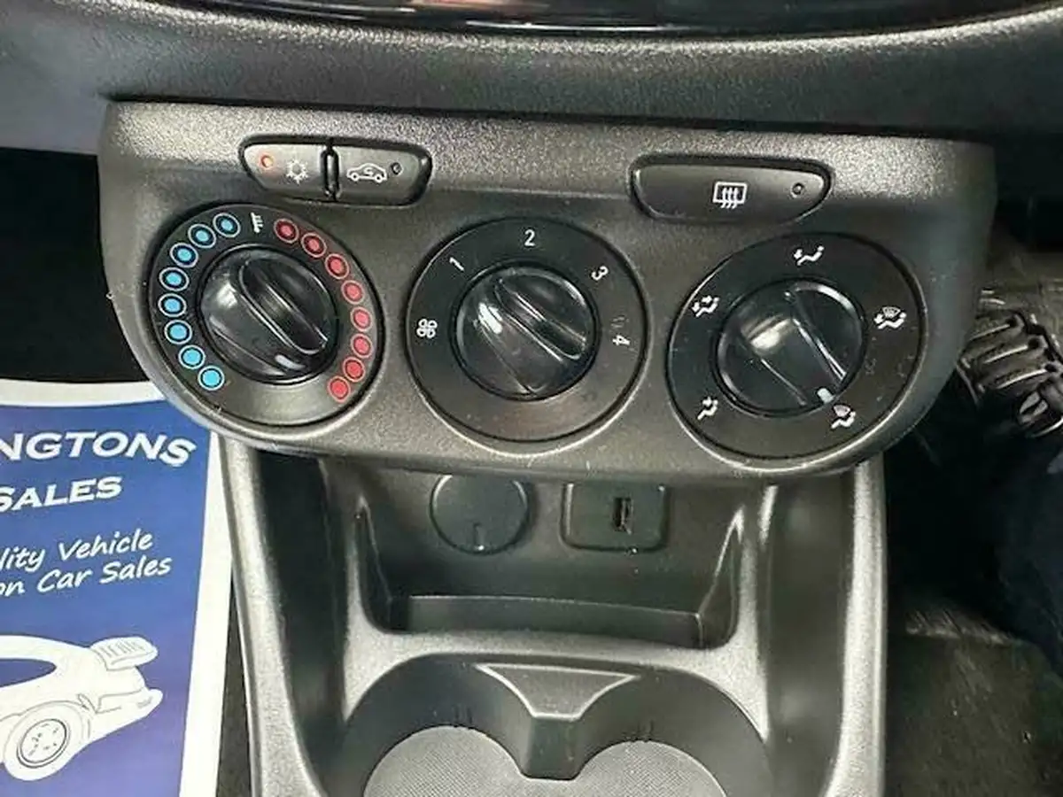 2019-vauxhall-corsa-14i-sri-nav-90ps-5d-auto-big-19