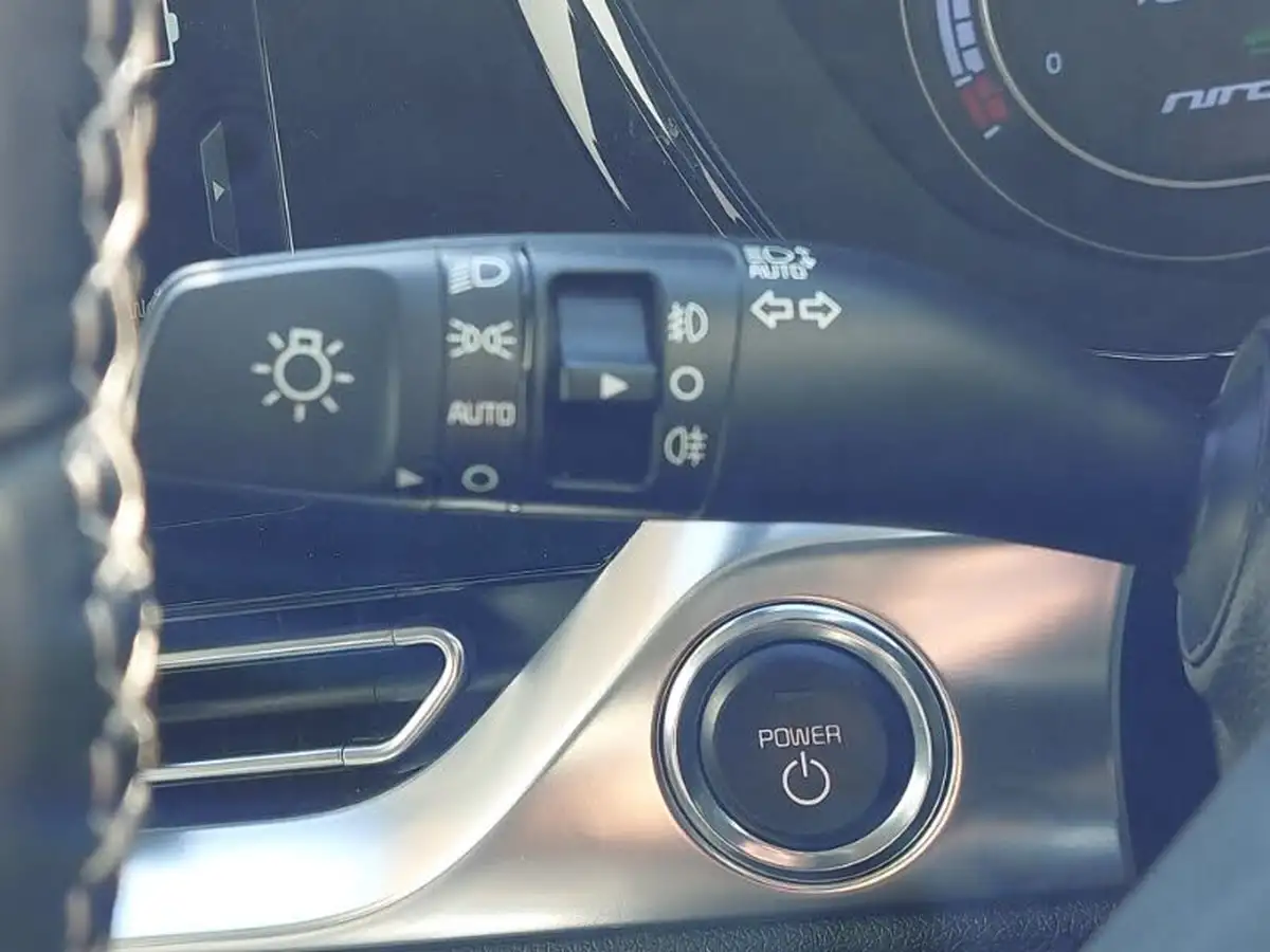 2020-kia-e-niro-ev-4-big-15