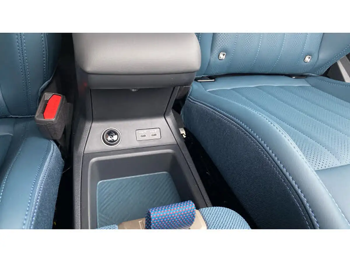 2024-mini-countryman-e-cooper-e-exclusive-big-38