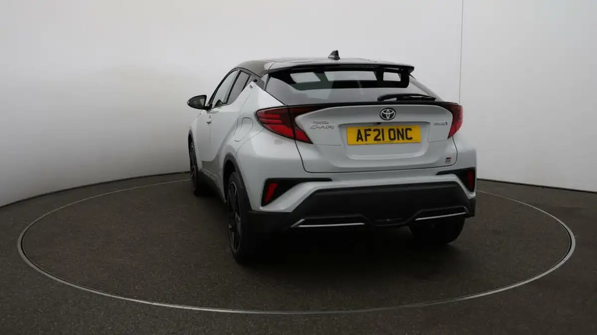 2021-toyota-c-hr-18-vvt-i-gr-sport-big-54