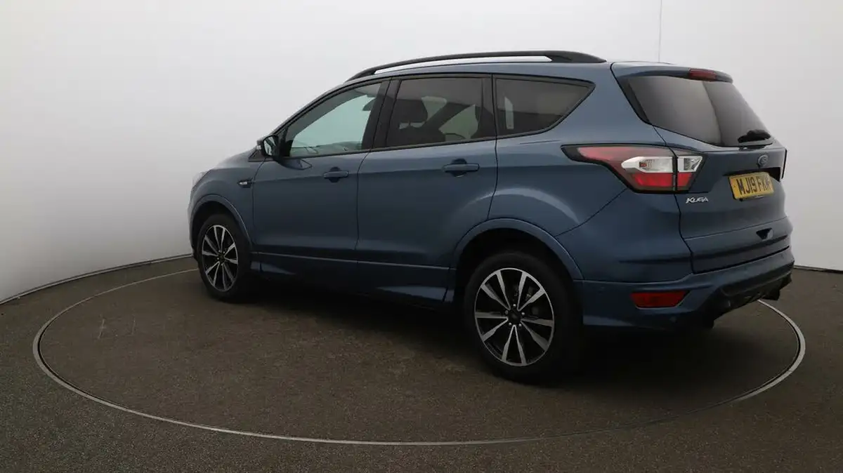 2019-ford-kuga-15tdci-st-line-ss-big-5