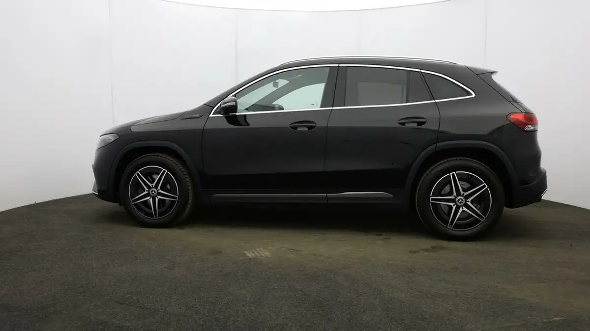 2023-mercedes-benz-eqa-e-eqa-250-amg-line-big-3
