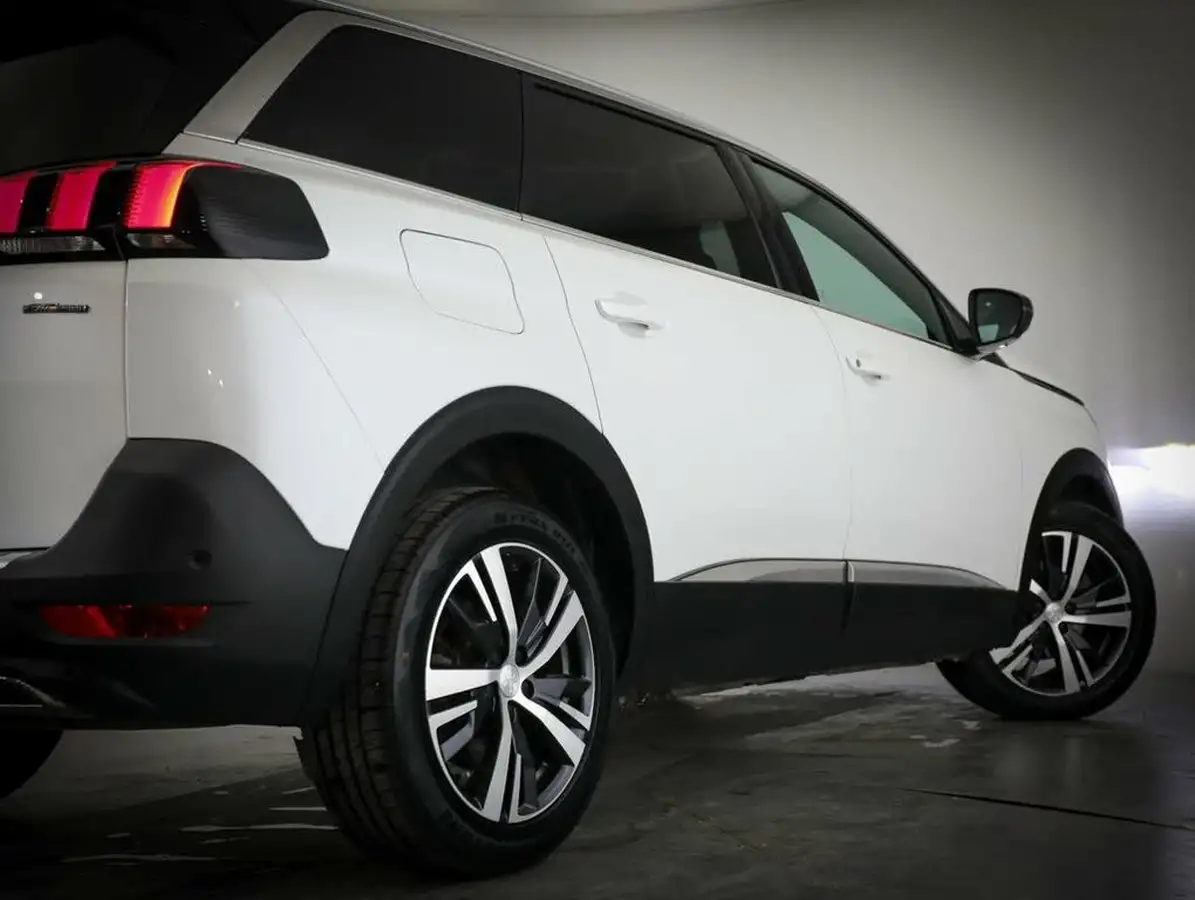 2020-peugeot-5008-suv-15-bluehdi-gt-line-eat8-big-7