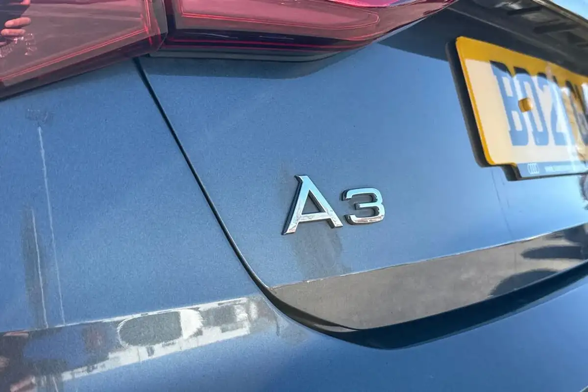 2021-audi-a3-10-30-tfsi-s-line-sportback-5d-big-45