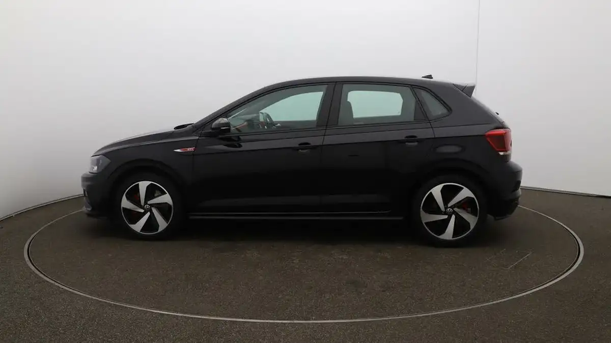 2021-volkswagen-polo-20-tsi-gti-big-57