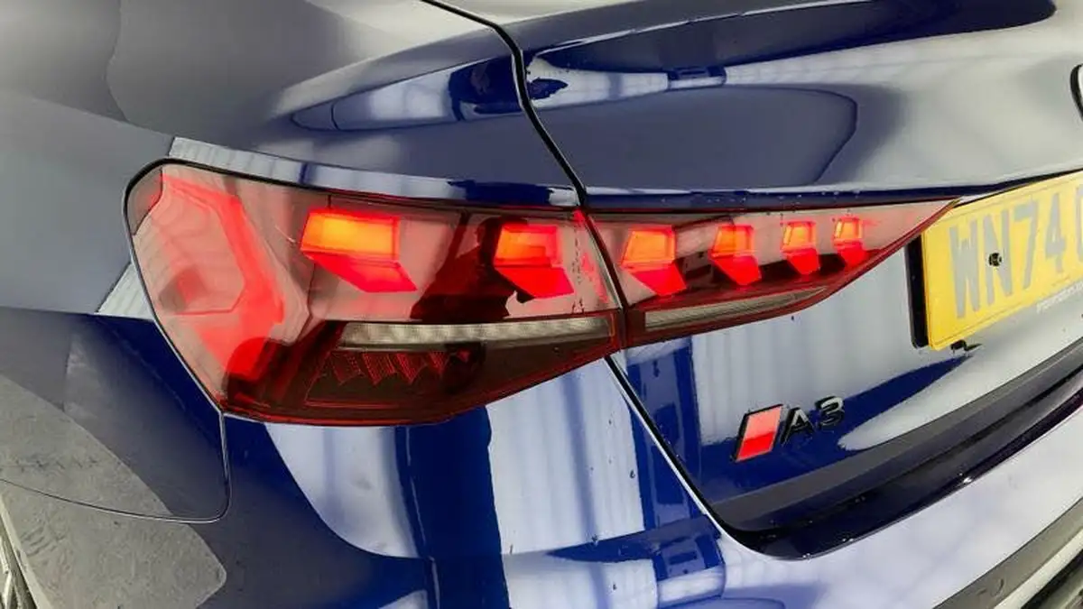 2024-audi-a3-15-35-tfsi-s-line-saloon-4d-big-29
