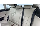 2024-bmw-i4-e-edrive35-sport-small-11