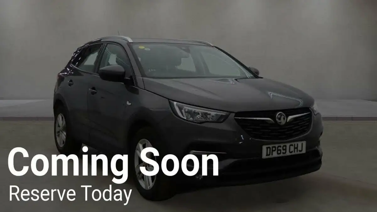 2020-vauxhall-grandland-x-15td-se-big-2