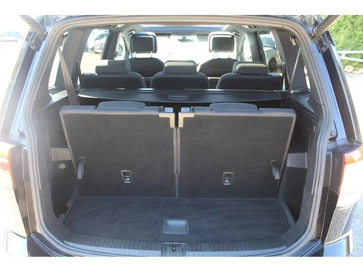 2018-volkswagen-touran-20tdi-r-line-150ps-big-27