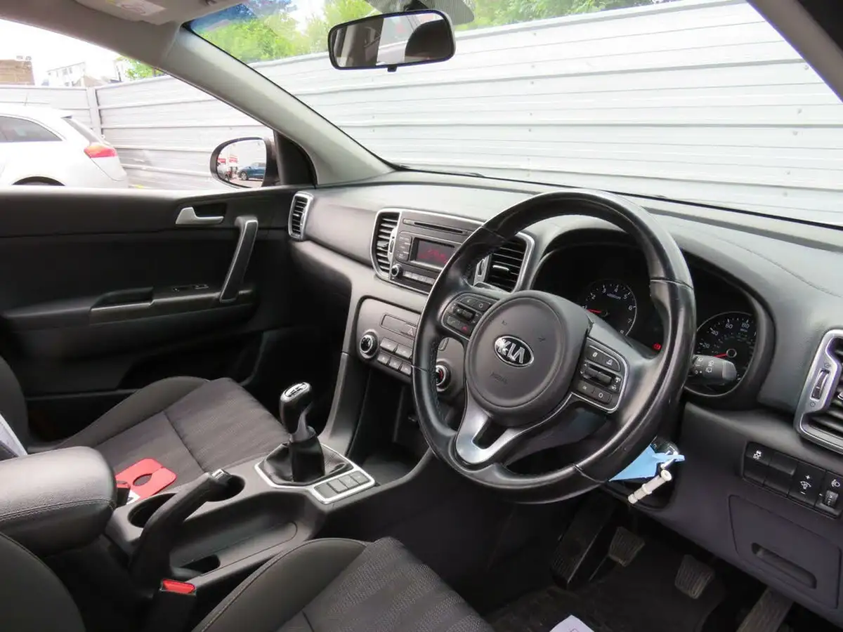 2018-kia-sportage-16-gdi-1-big-13