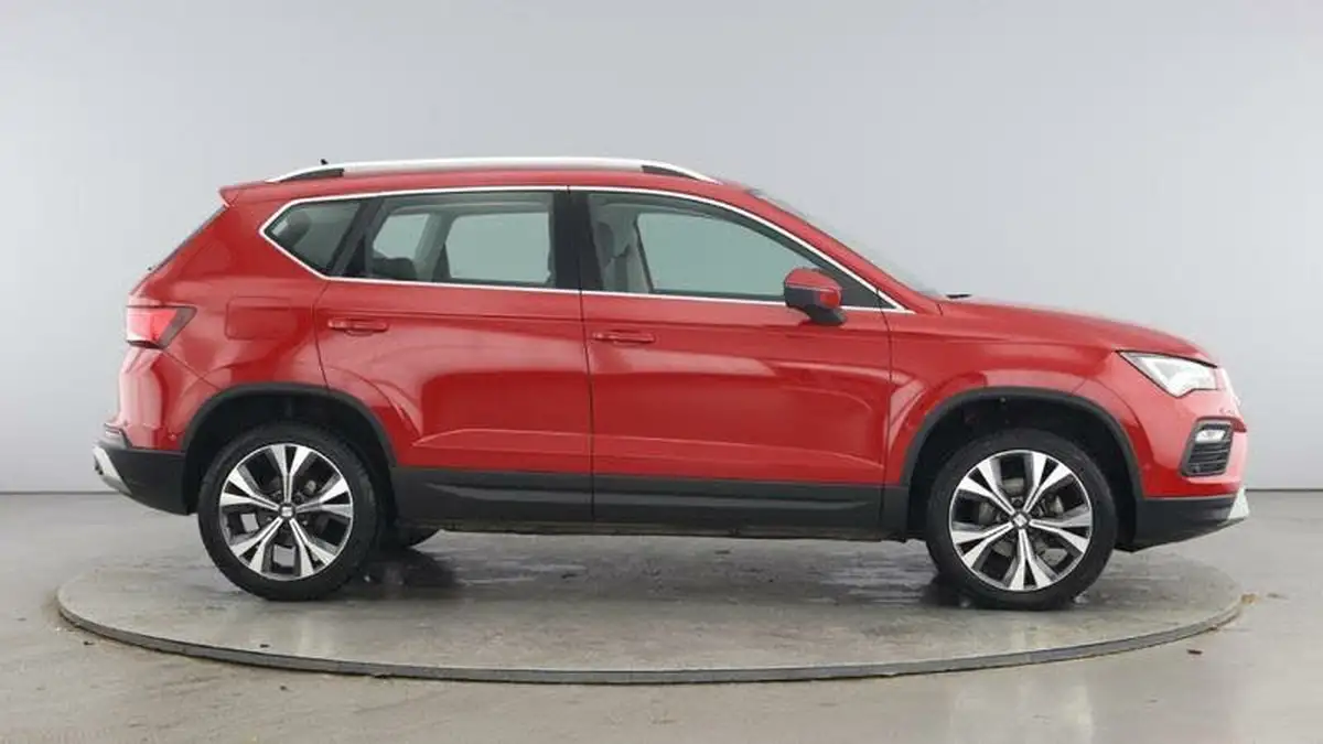 2022-seat-ateca-15-ecotsi-se-technology-big-3
