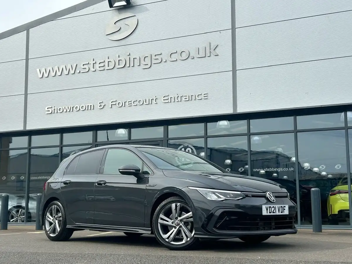 2021-volkswagen-golf-15-tsi-r-line-150ps-hatchback-big-0