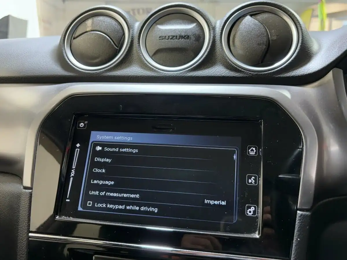 2020-suzuki-vitara-14-boosterjet-sz-t-129ps-mild-hybrid-big-27