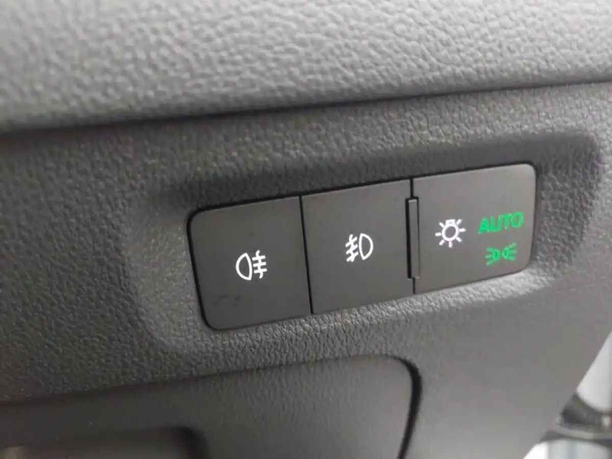 2024-skoda-octavia-15-tsi-e-tec-se-l-estate-big-14