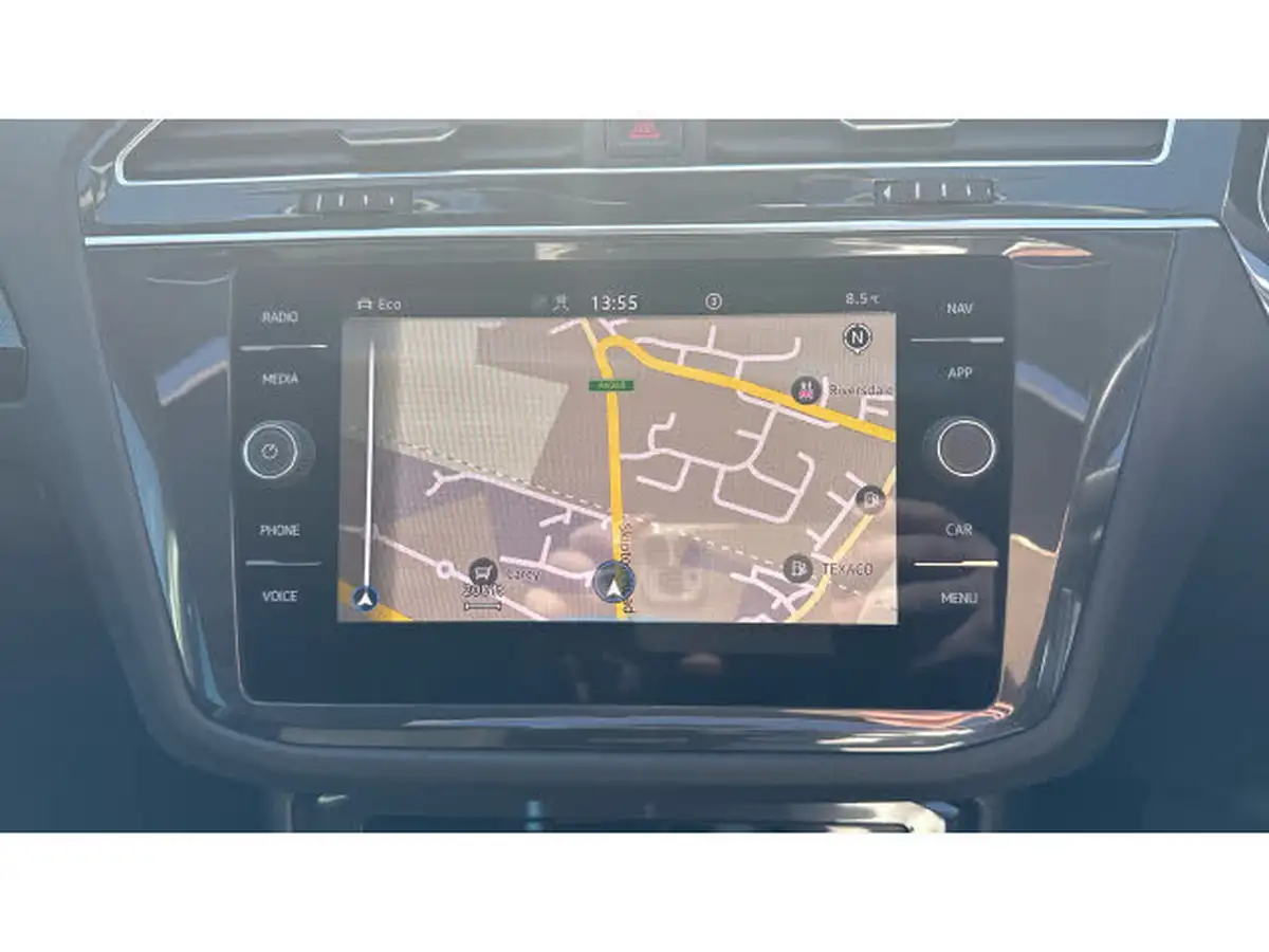 2022-volkswagen-tiguan-15-tsi-elegance-big-11