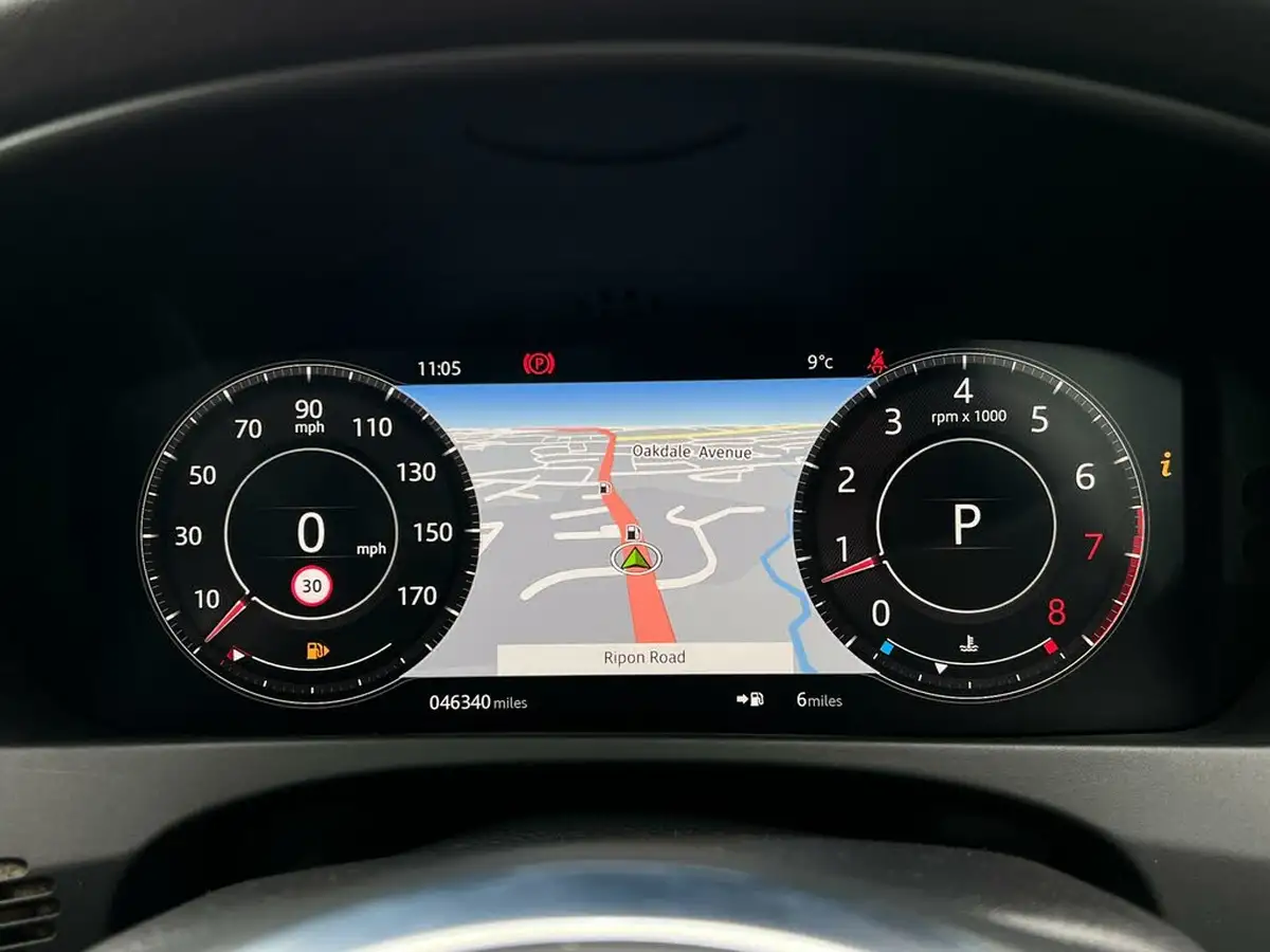 2019-jaguar-f-pace-20i-300-sport-big-26