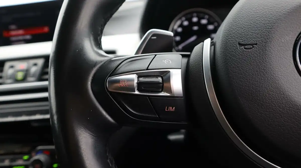 2021-bmw-x2-20-sdrive20i-m-sport-big-25