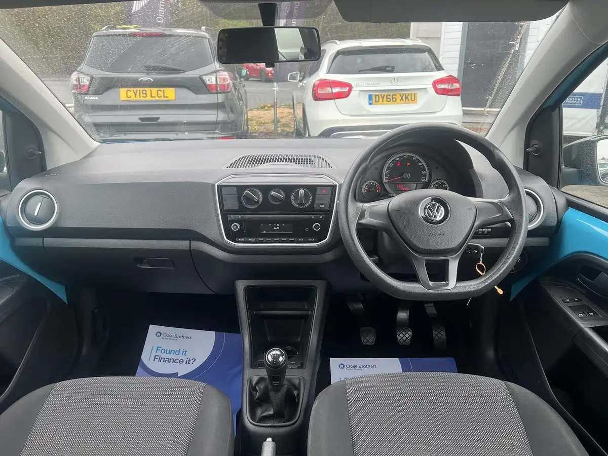 2017-volkswagen-up-10-take-up-3d-big-7