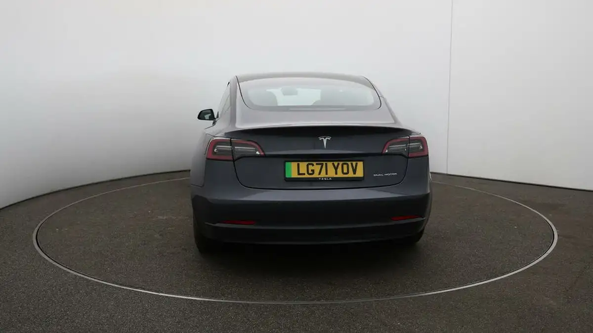 2021-tesla-model-3-e-long-range-awd-big-51