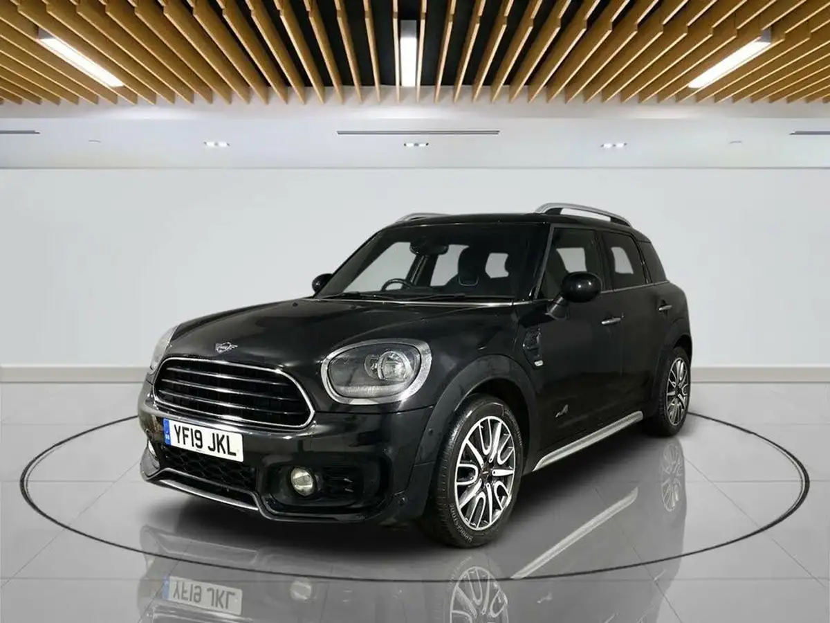 2019-mini-countryman-20td-cooper-d-sport-all4-auto-big-3